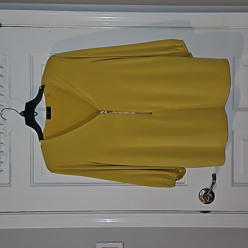 TAHARI WOMAN Women's Plus 3/4 Sleeve Blouse